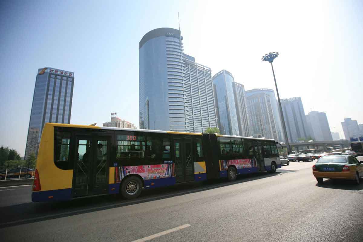 公交车广告案例图片-suncitygroup太阳新城